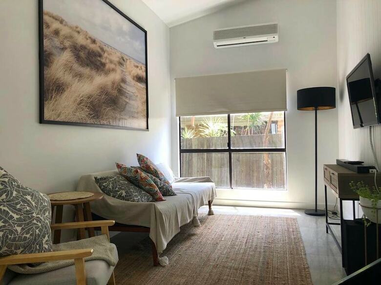 Hotel Sunshine Beach Hideaway
