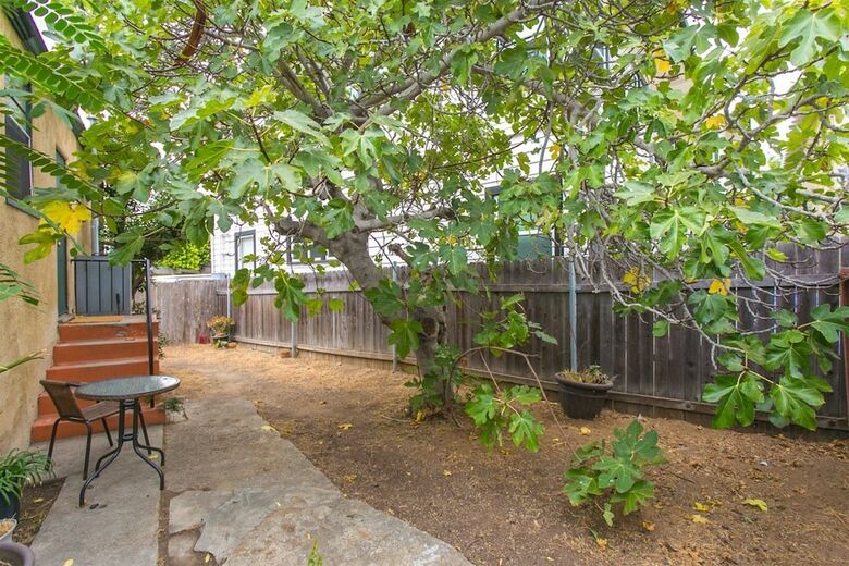 Orange Tree Cottages Downtown