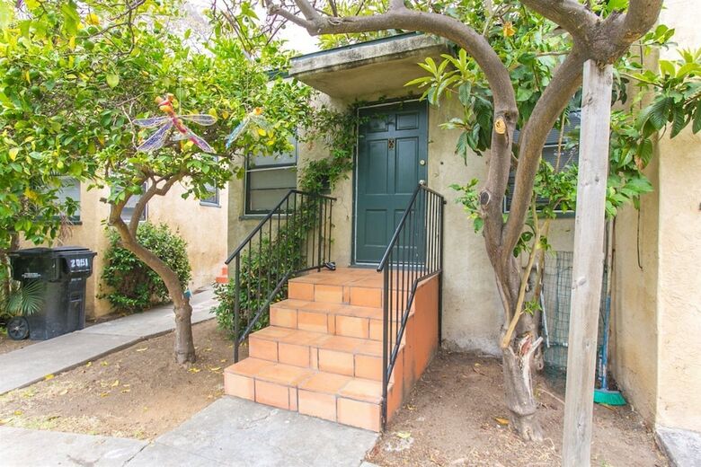 Orange Tree Cottages Downtown