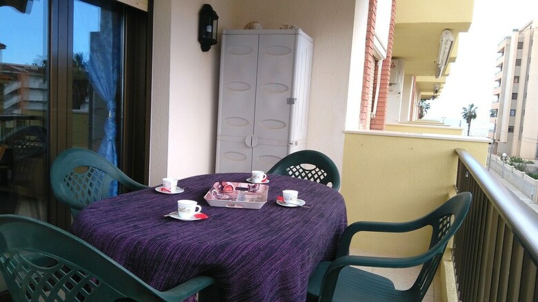 Apartamentos Ap Costas Kronos