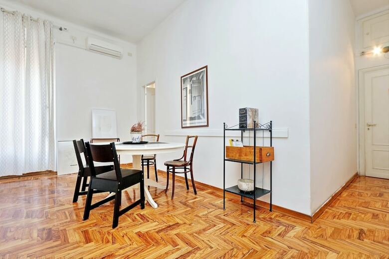 Lante Apartment