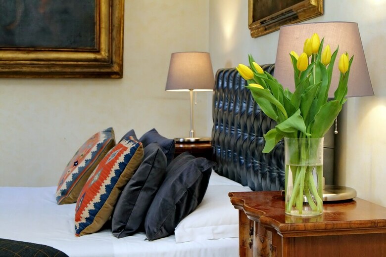 Three Bedrooms Spagna Apartment