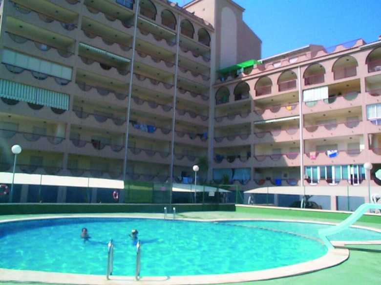 Apartamentos Ap Costas Volta