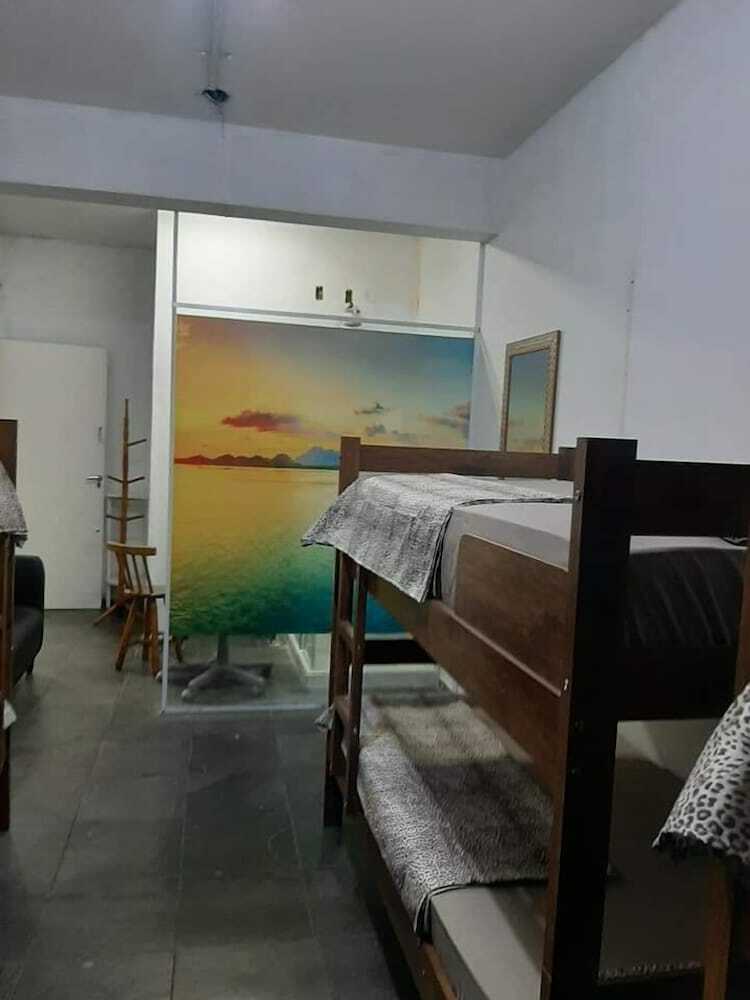 Hostal Hotel Hostel Lapa
