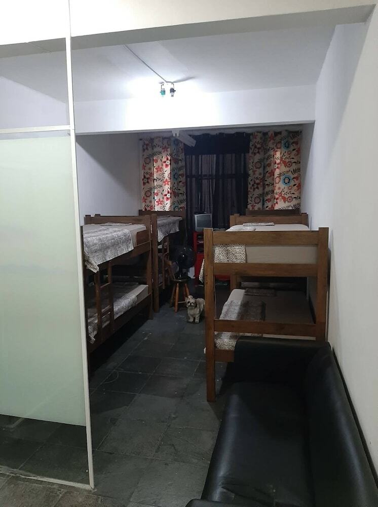 Hostal Hotel Hostel Lapa