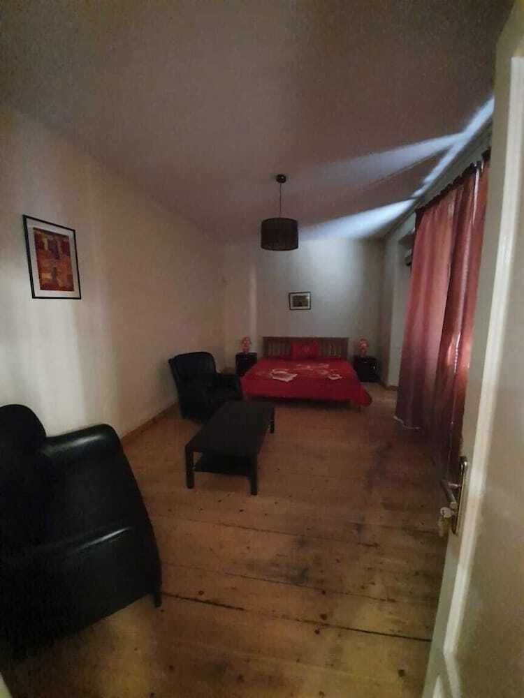 Hostal Orbit Hostel