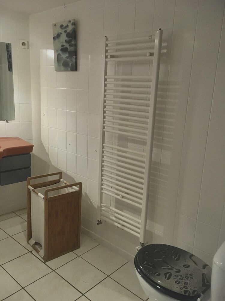 House With 2 Bedrooms In Octon , With Pool Access