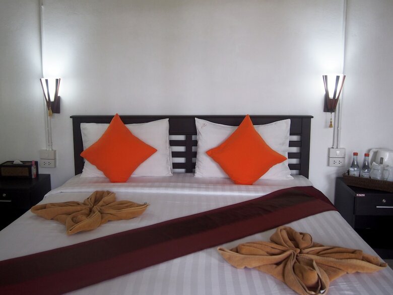 Hotel Chareena Garden Beach Resort