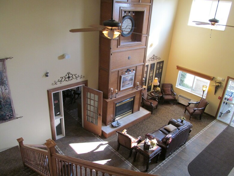 Hotel Expressway Suites Bismarck