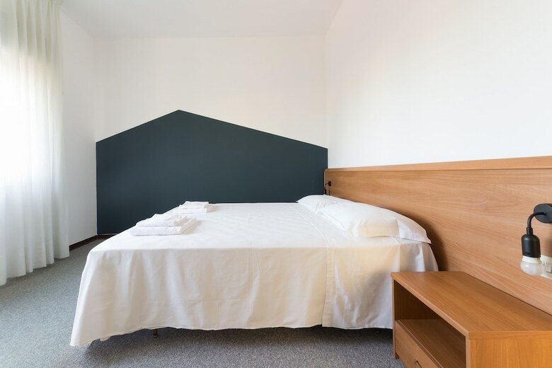 Hostal Unih� Hostel