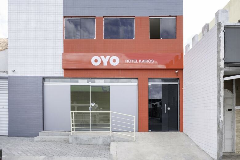 Oyo Hotel Kairos