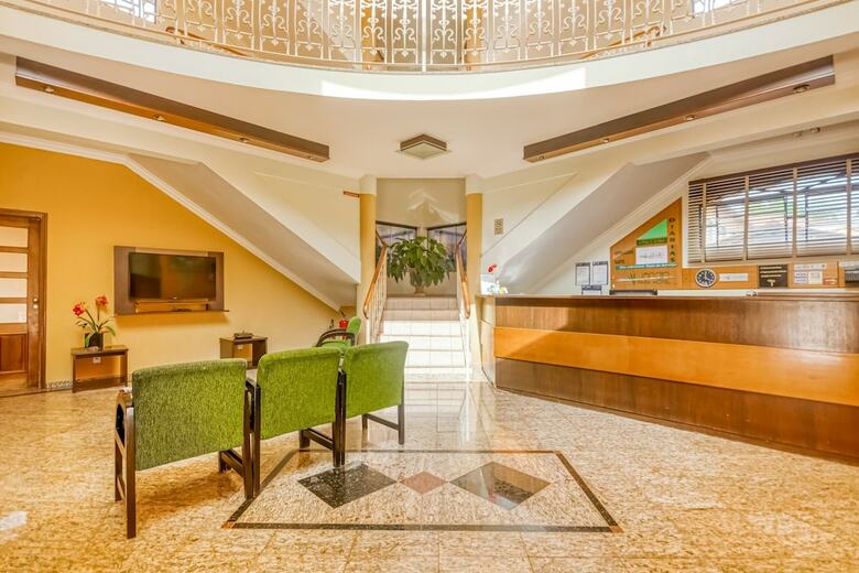 Oyo Jardim Park Hotel