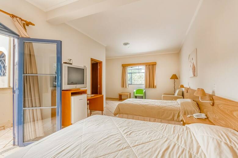Oyo Jardim Park Hotel