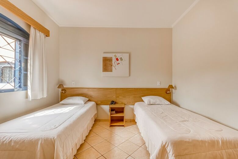 Oyo Jardim Park Hotel