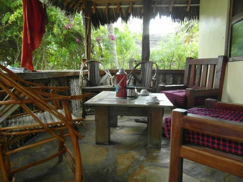 Hotel Mike's Beach Cottages