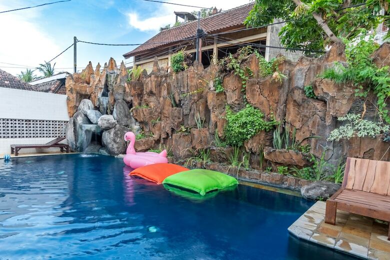 Bed & Breakfast Binaria Museum Hotel