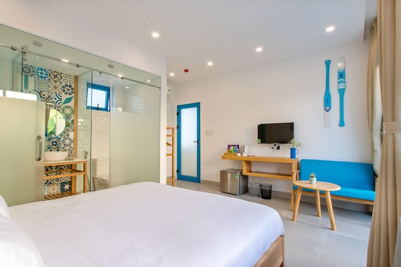 Hotel Santorin Hoian Villa