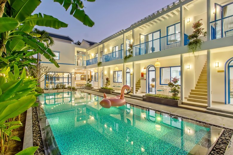 Hotel Santorin Hoian Villa
