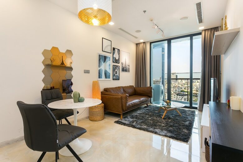 My Hung Apartment