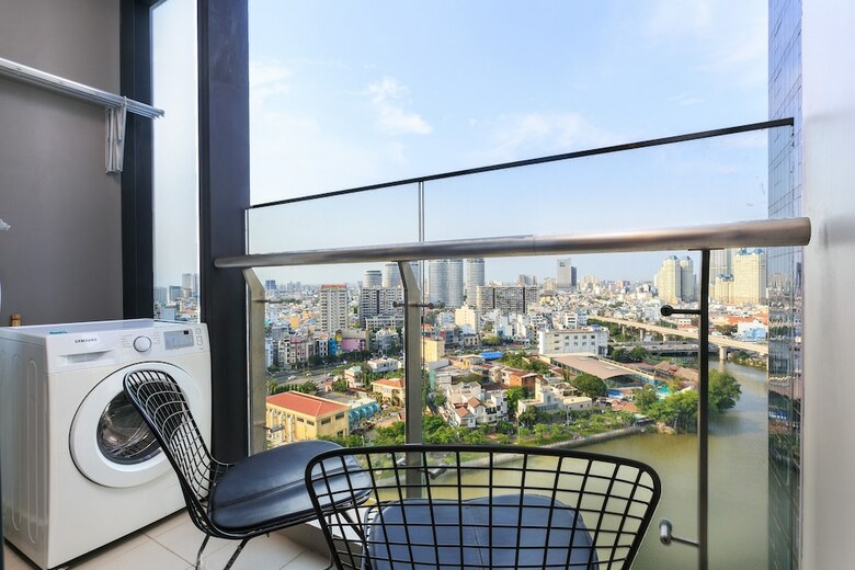 My Hung Apartment