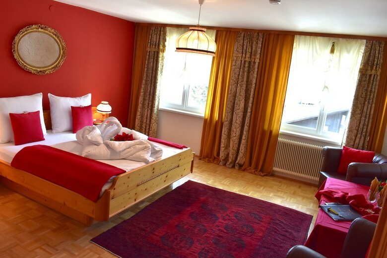 Hotel J�gerhof W�rthersee