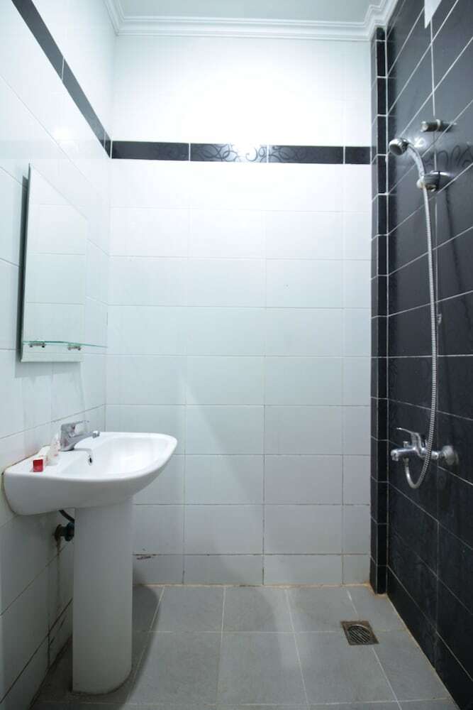 Hotel Oyo 2400 Maleo Exclusive Residence