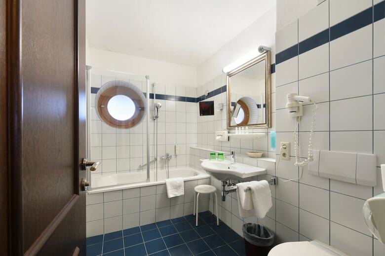 Cella Central Historic Boutique Hotel