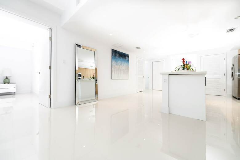 Apartamentos Moderno By Bay Harbor One