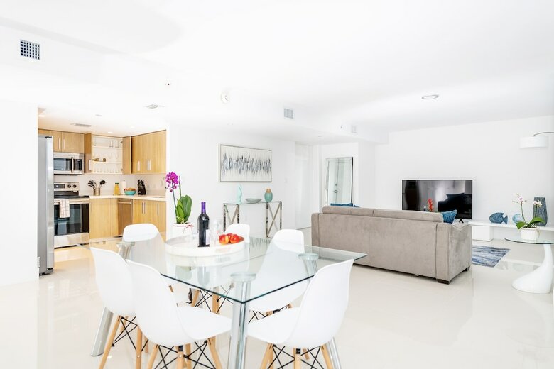 Apartamentos Moderno By Bay Harbor One