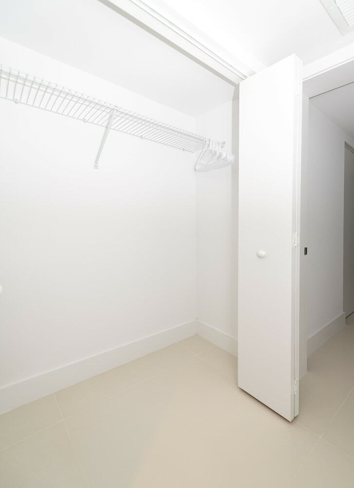 Apartamentos Moderno By Bay Harbor One