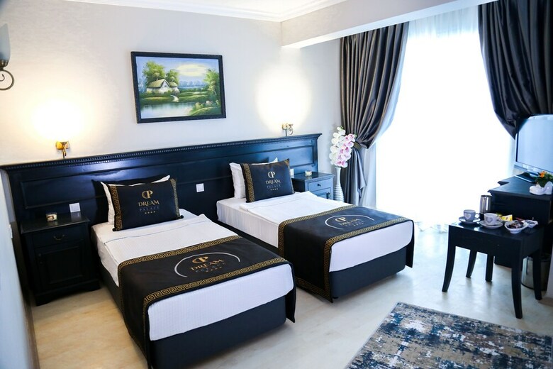 Dream Palace Hotel - Adults Only
