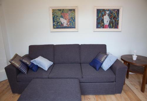Aia 3 Apartment