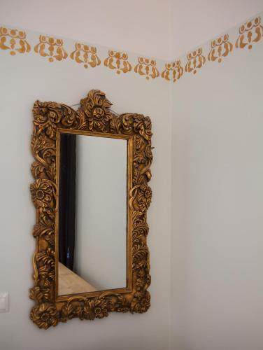 Aia 3 Apartment