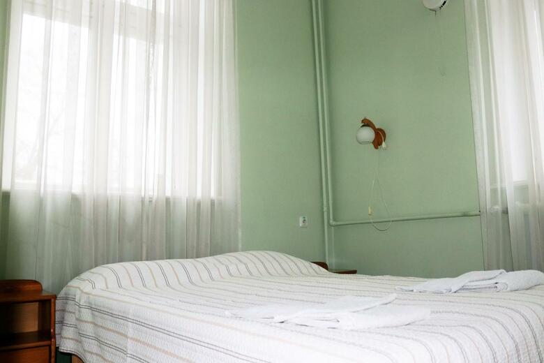 Hostel L�una