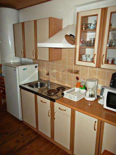 Hostal Kotka Housing