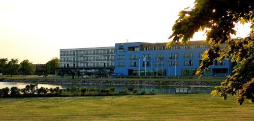Apartamento Kaluri Residence