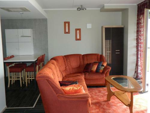 Kaluri Apartment