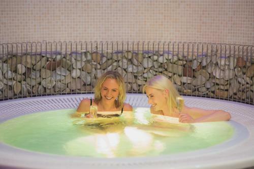 Johan Design & Spa Hotel