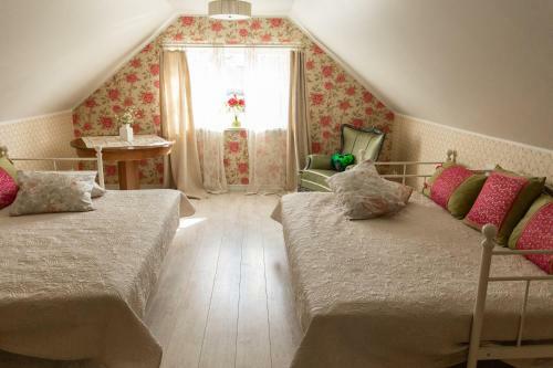 Apartment For Friends