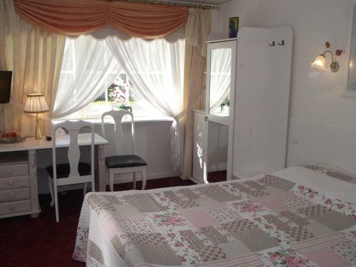 Hostal Helene Villa