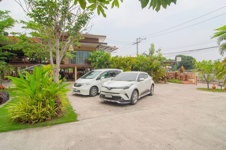 Hotel Oyo Nawang Resort