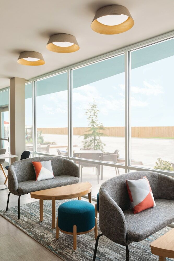Avid Hotel Midland