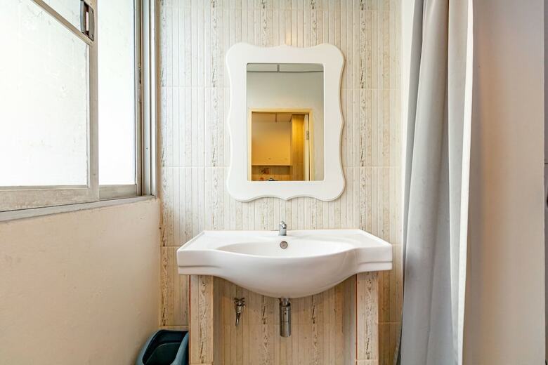 Alanda Hotel & Apartment