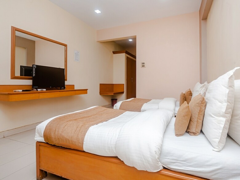 Tuliipstays - Hotel Ashok Bhiwandi