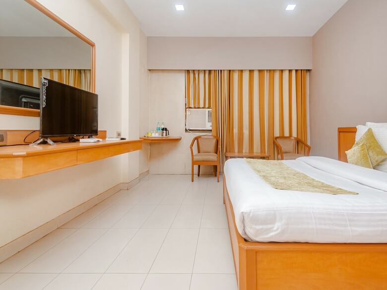 Tuliipstays - Hotel Ashok Bhiwandi