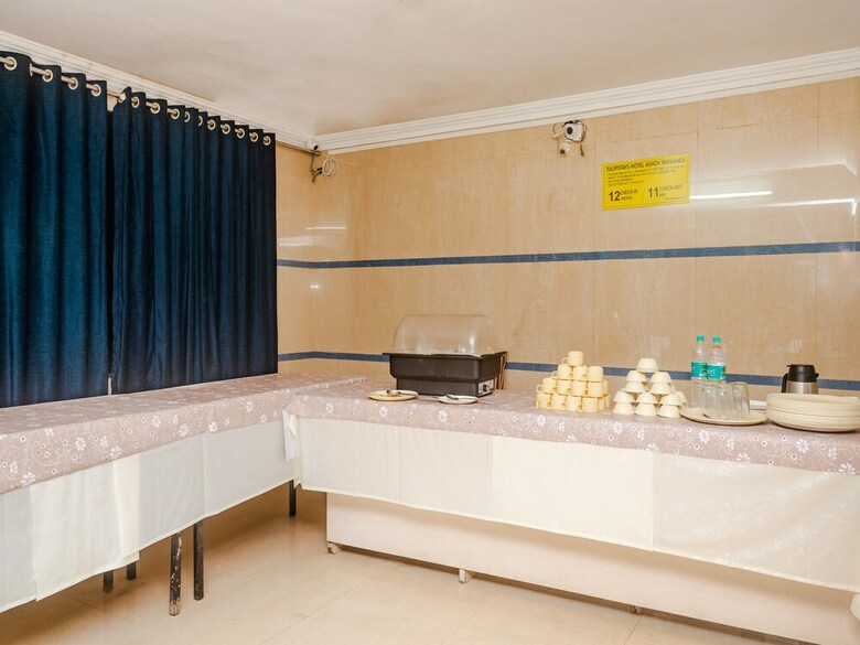 Tuliipstays - Hotel Ashok Bhiwandi