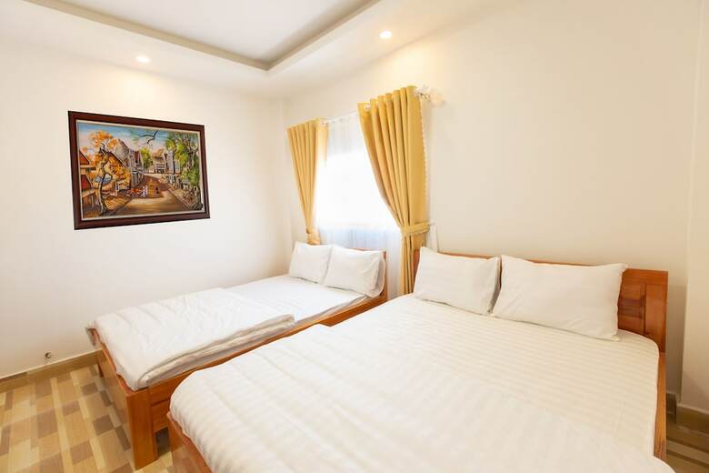 Huong Mua Xuan Hotel