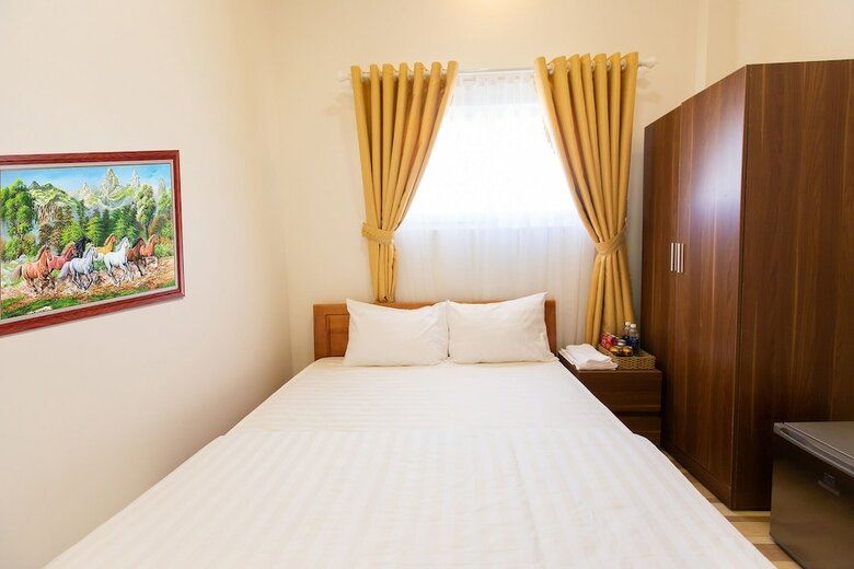 Huong Mua Xuan Hotel