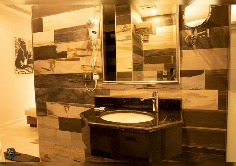 Hotel Manazily El Kornesh