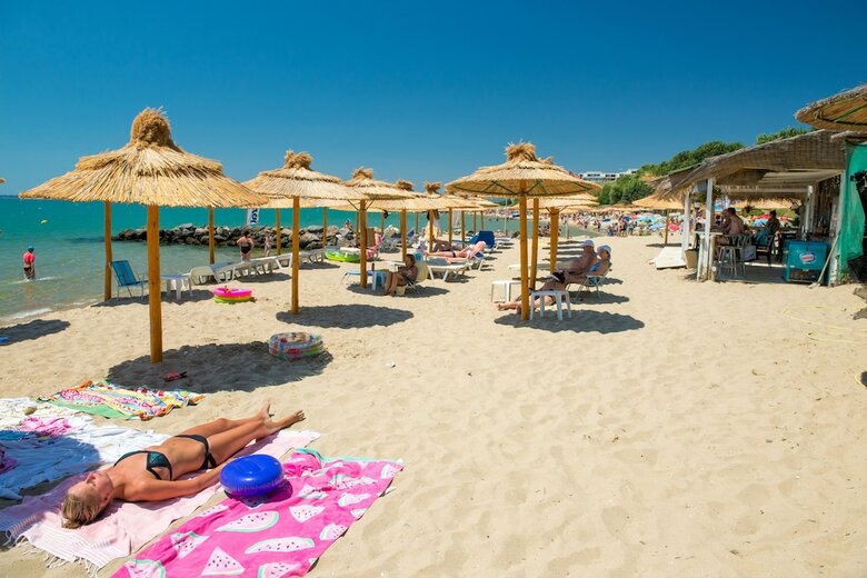 Hotel Iris Beach